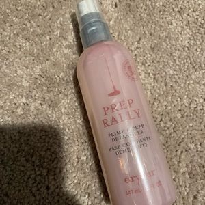 Prep Rally prime and prep detangler